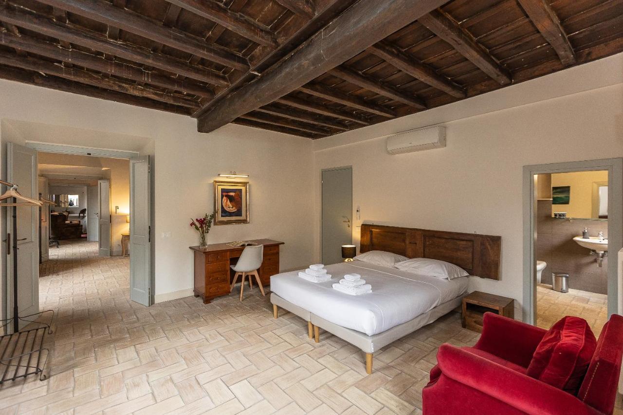 Historical - Arco Dei Banchi Apartment Rom