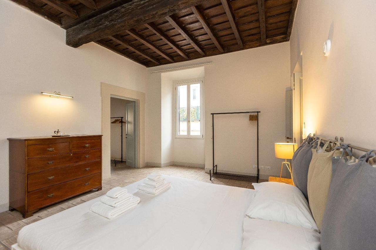 Historical - Arco Dei Banchi Apartment Rom